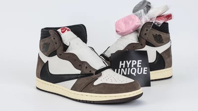 Air Jordan 1 High × Travis Scott Replicas